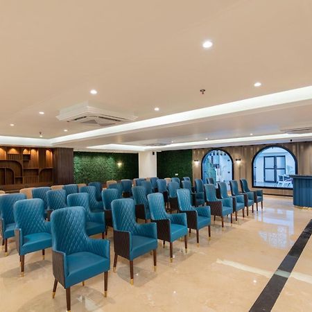 Grand Luxotica By Dls Hotels 데라둔 외부 사진