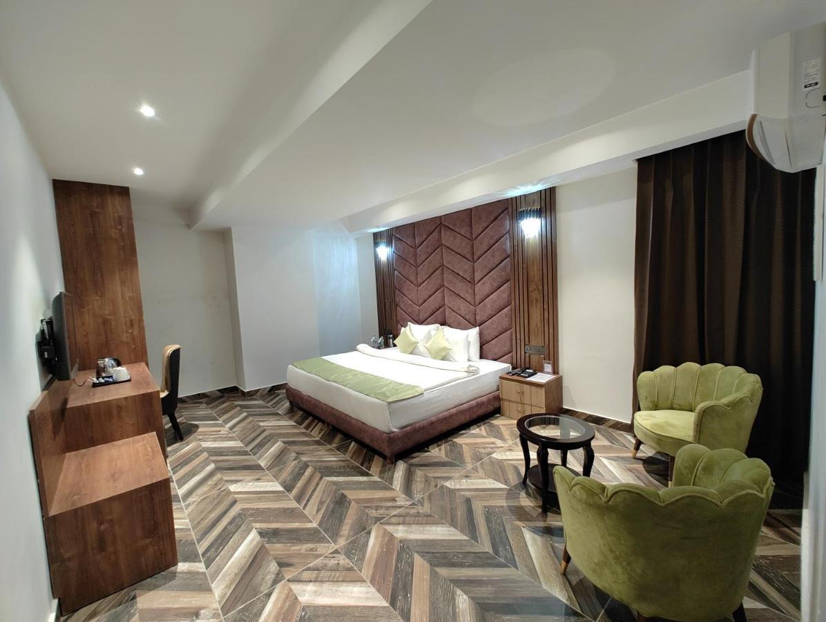 Grand Luxotica By Dls Hotels 데라둔 외부 사진