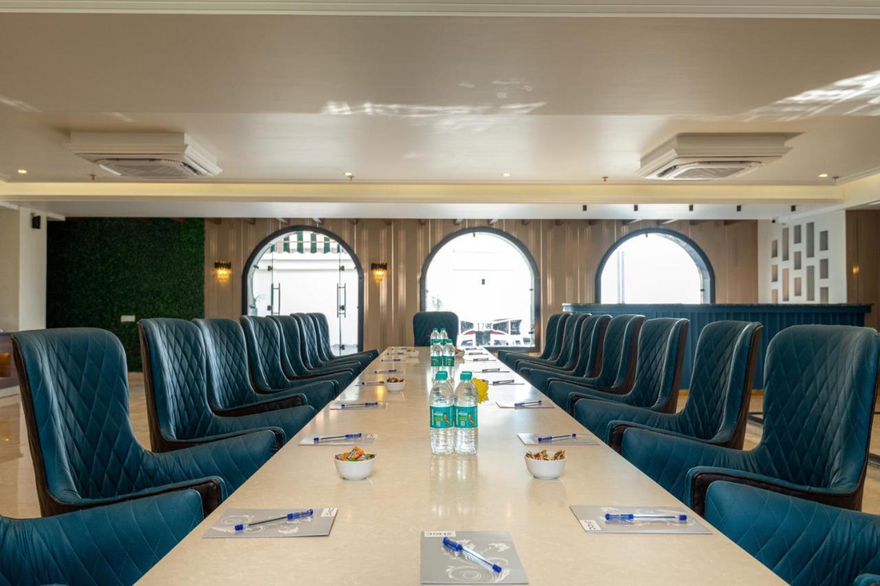 Grand Luxotica By Dls Hotels 데라둔 외부 사진