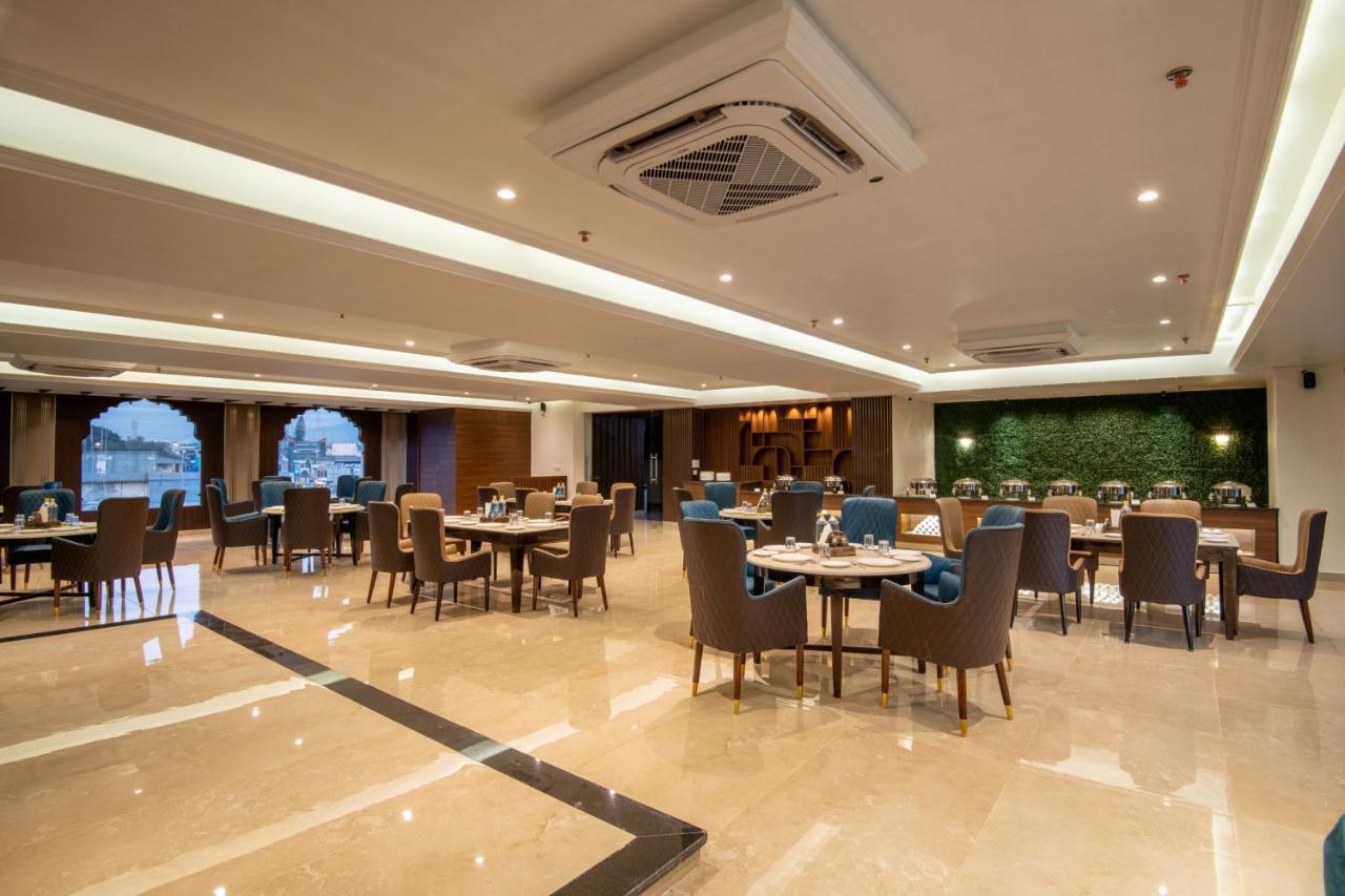 Grand Luxotica By Dls Hotels 데라둔 외부 사진