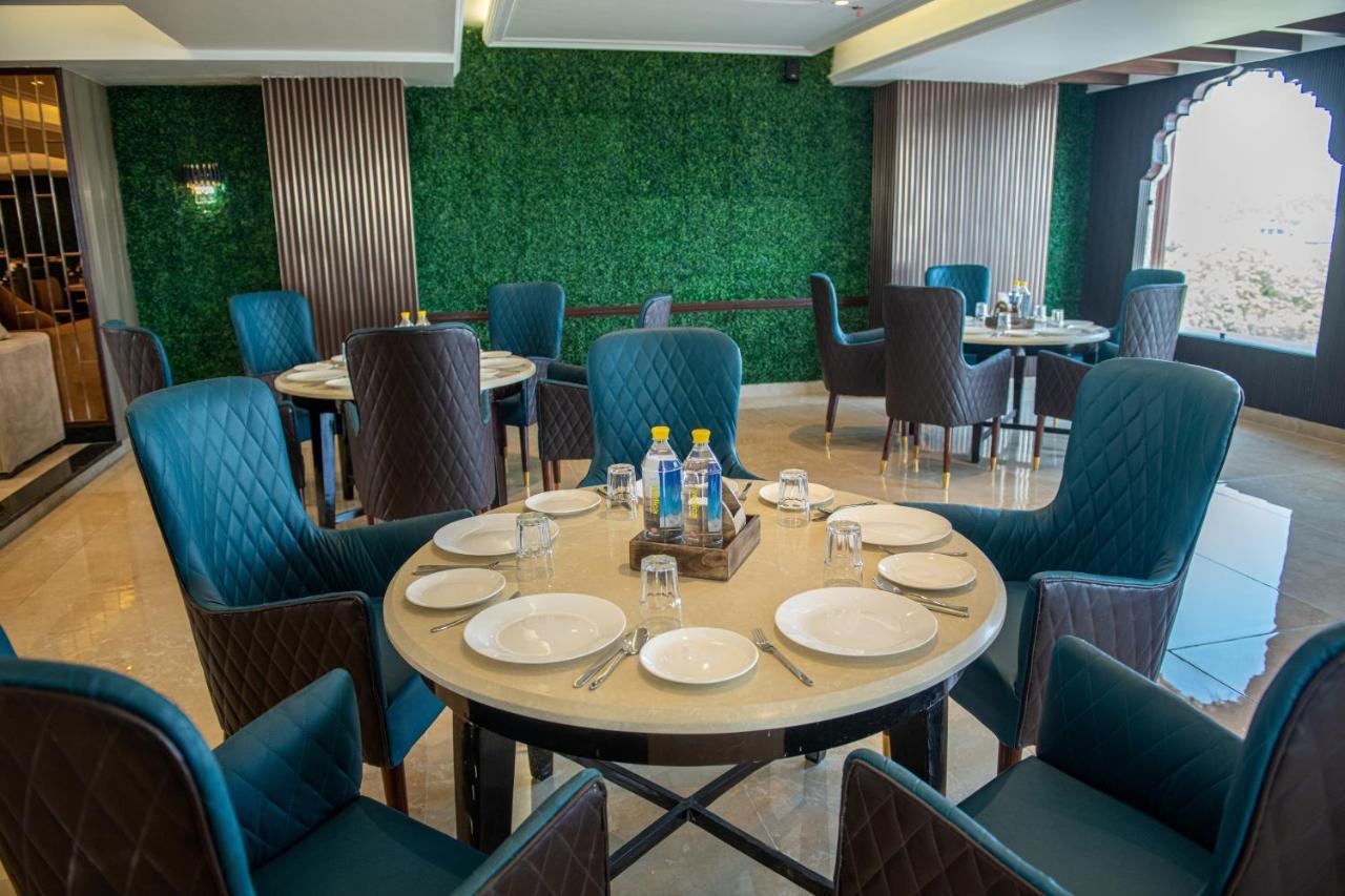 Grand Luxotica By Dls Hotels 데라둔 외부 사진